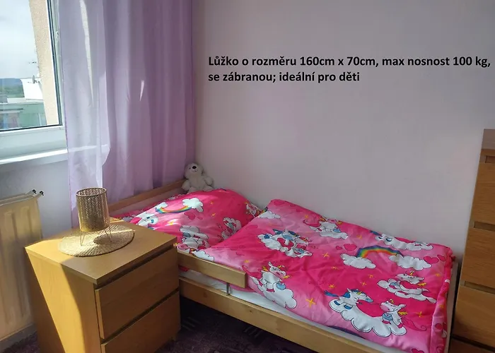 V Podhuri Krusnych Hor Apartman *